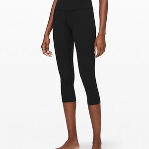 Lululemon Wunder Under Crop 21" black leggings